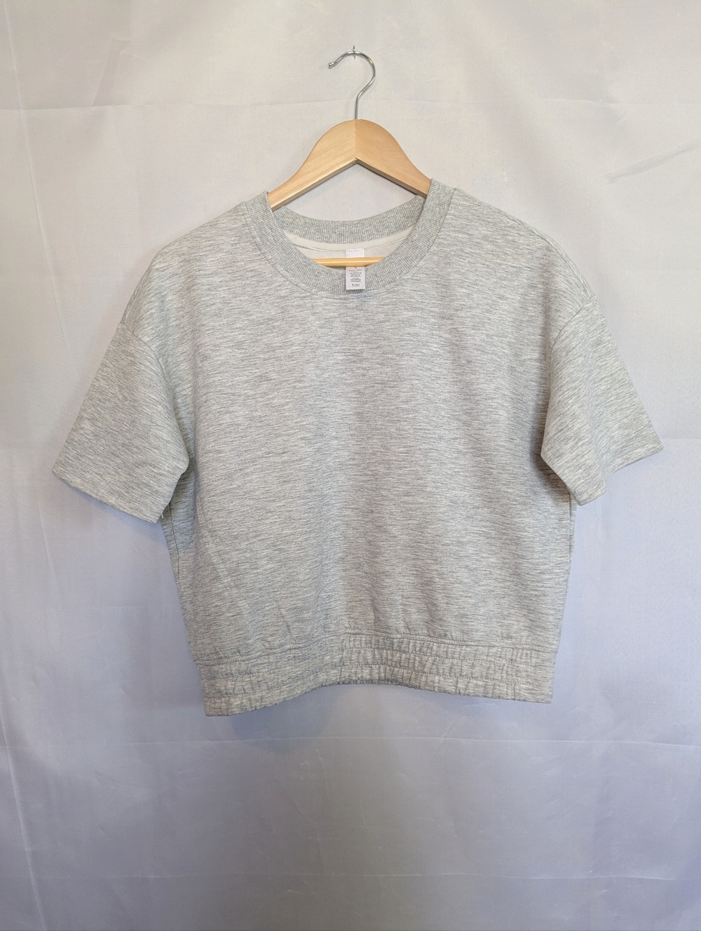 Yogalicious Scuba Top | Banded Blouson Sweatshirt | Small Grey